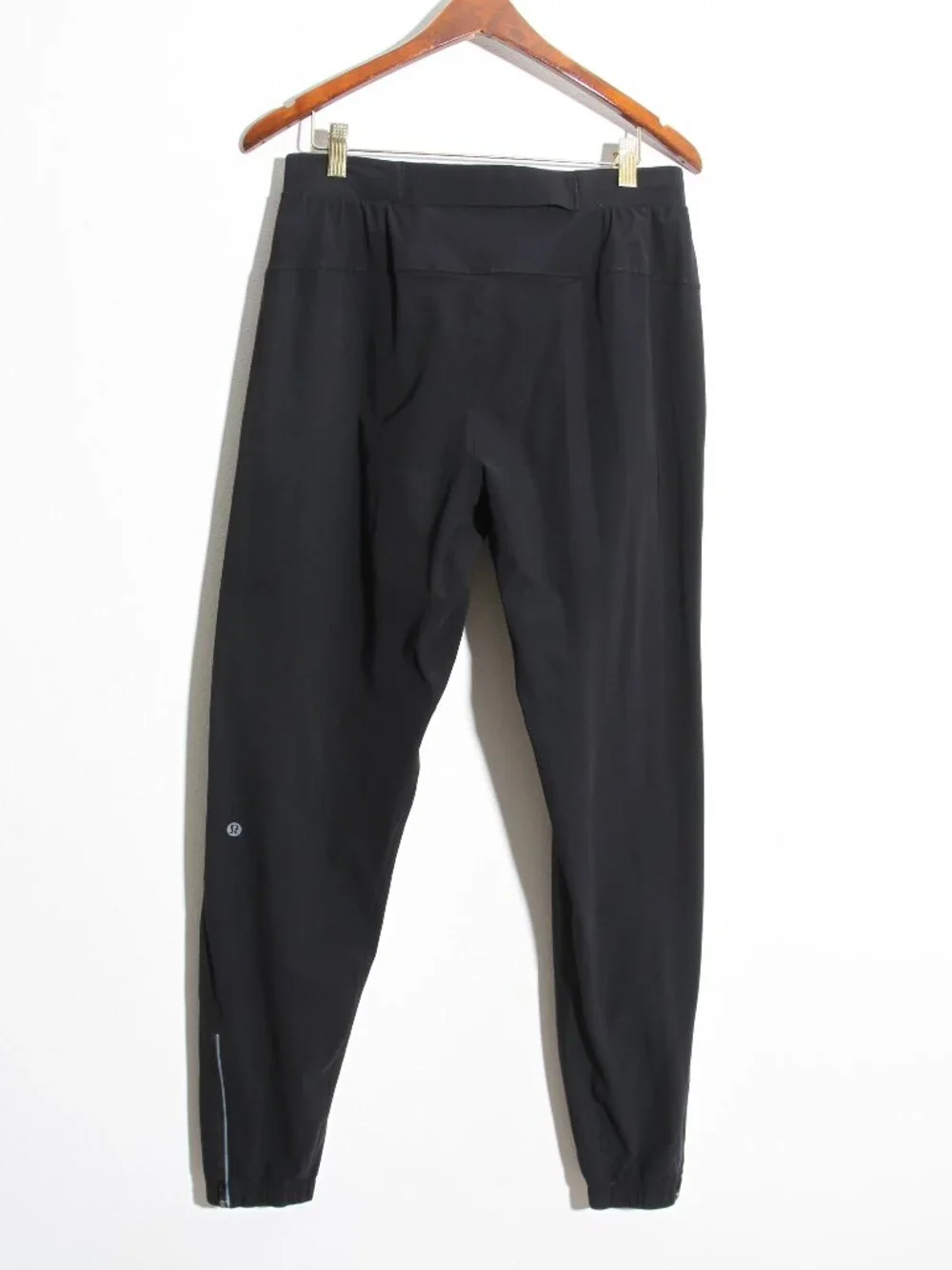 Lululemon Surge Jogger Pants 29